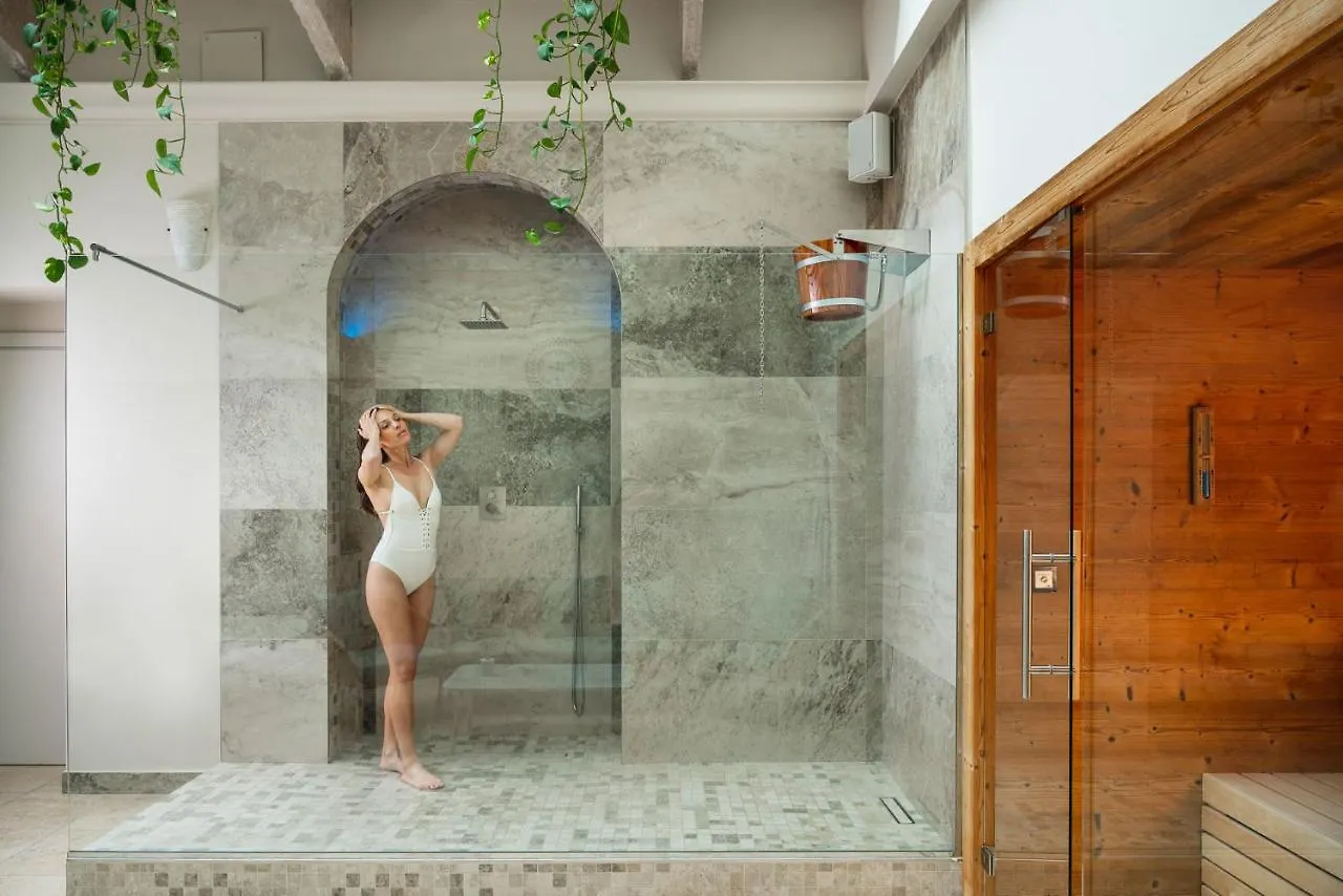 ****  Hotel Mayer & Splendid - Wellness E Spa Desenzano del Garda Italy