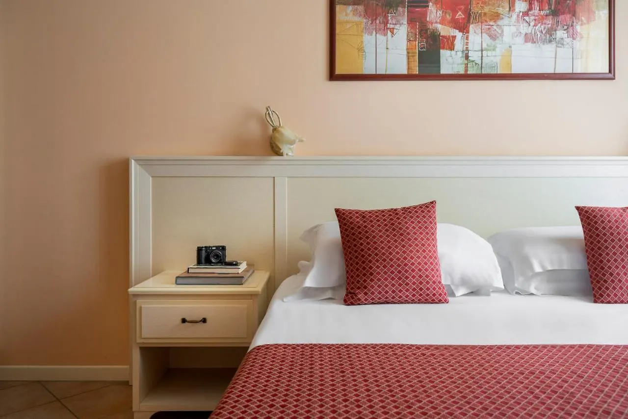 Hotel Mayer & Splendid - Wellness E Spa Desenzano del Garda