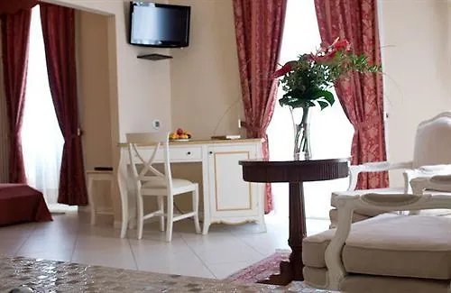 Hotel Mayer & Splendid - Wellness E Spa Desenzano del Garda 4*,  Italy
